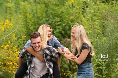 lifestyle family photographer in kansas city by kaye ness photography