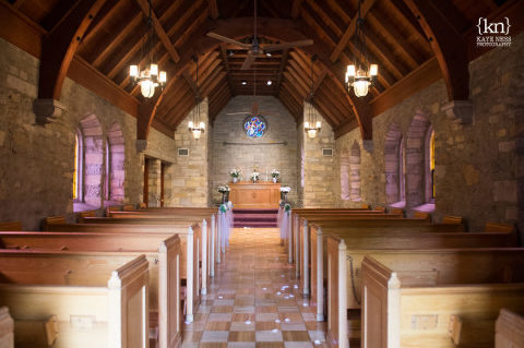 wedding at pilgrim chapel