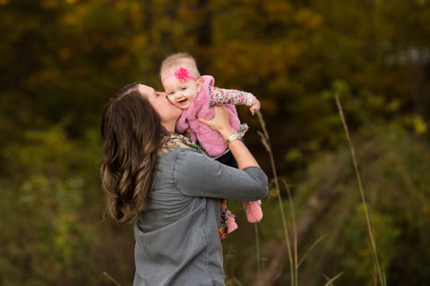 lifestyle family photographer Kansas City